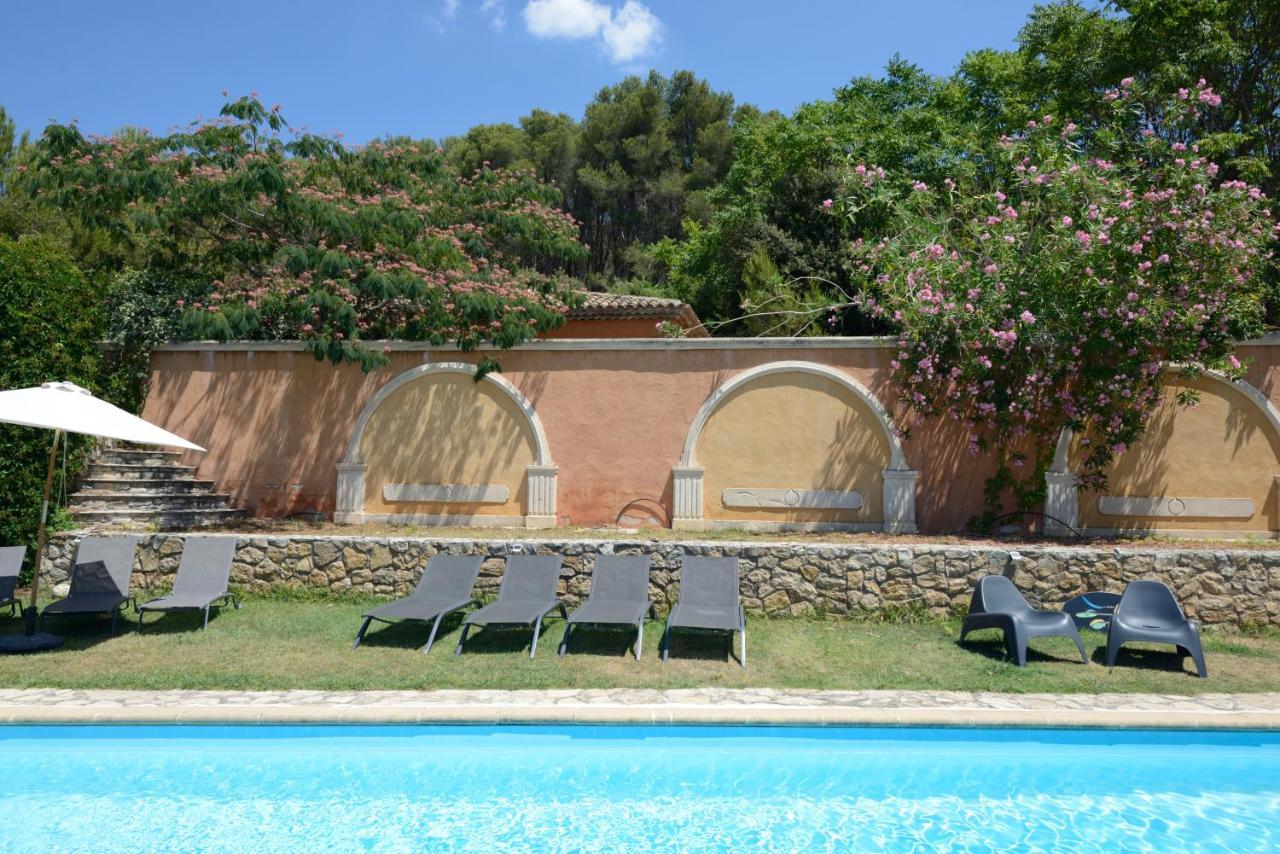 Le Pool House - Private Jacuzzi - Mas Des Sous Bois Hotel Ventabren Exterior photo